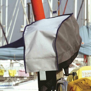 Buitenboordmotorhoes 3